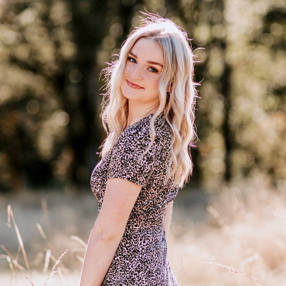 Meet your Posher, Kara